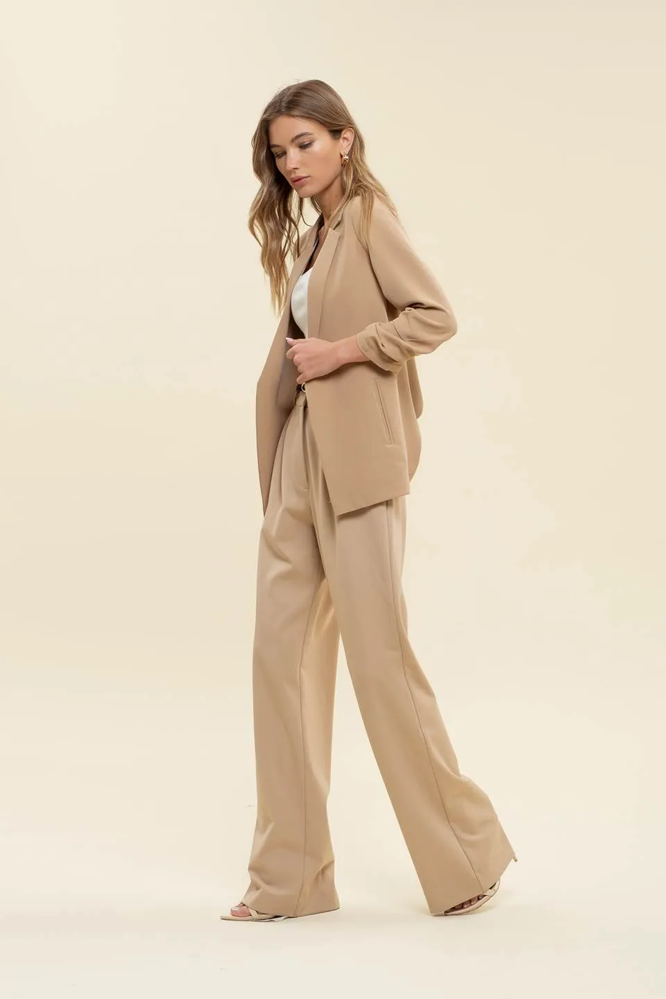 3/4 RUCHED SLEEVE BLAZER