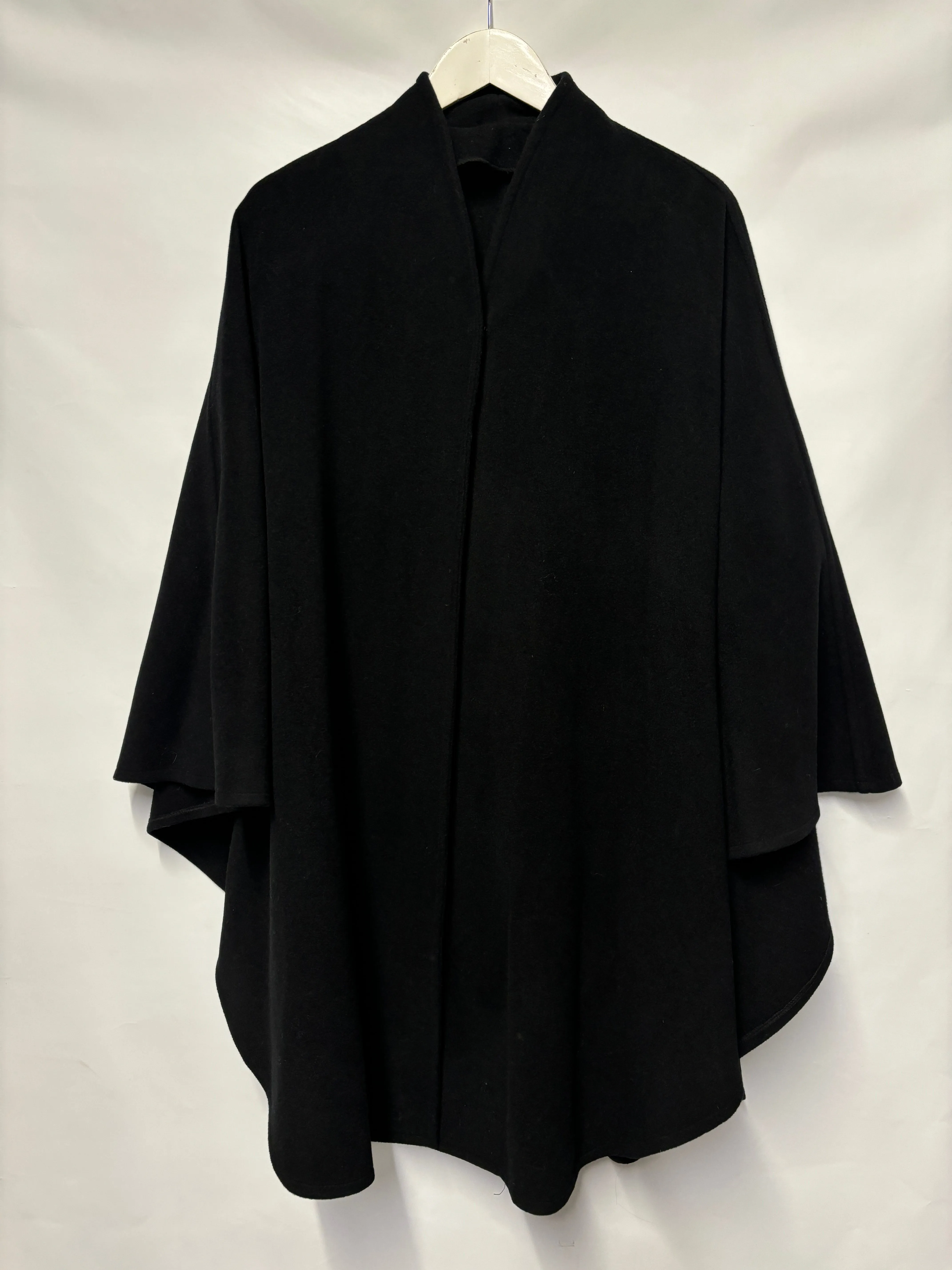 Ariston Black Wool Blend Cape One Size