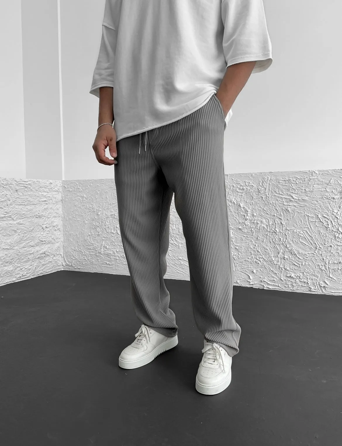 Modestique london|Ribbed Tube Leg Trousers