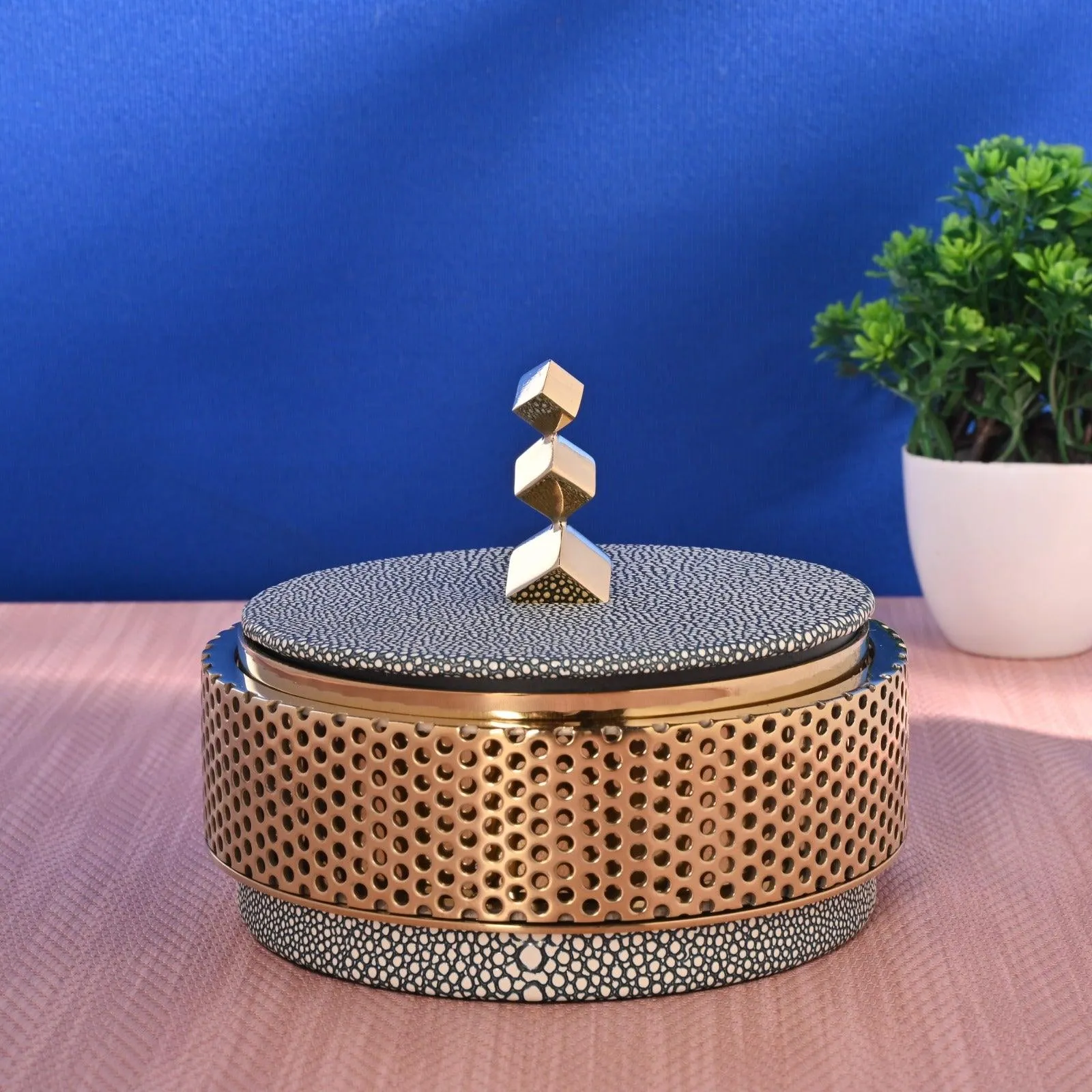 ROUND EXCLUSIVE DECORATIVE BOX