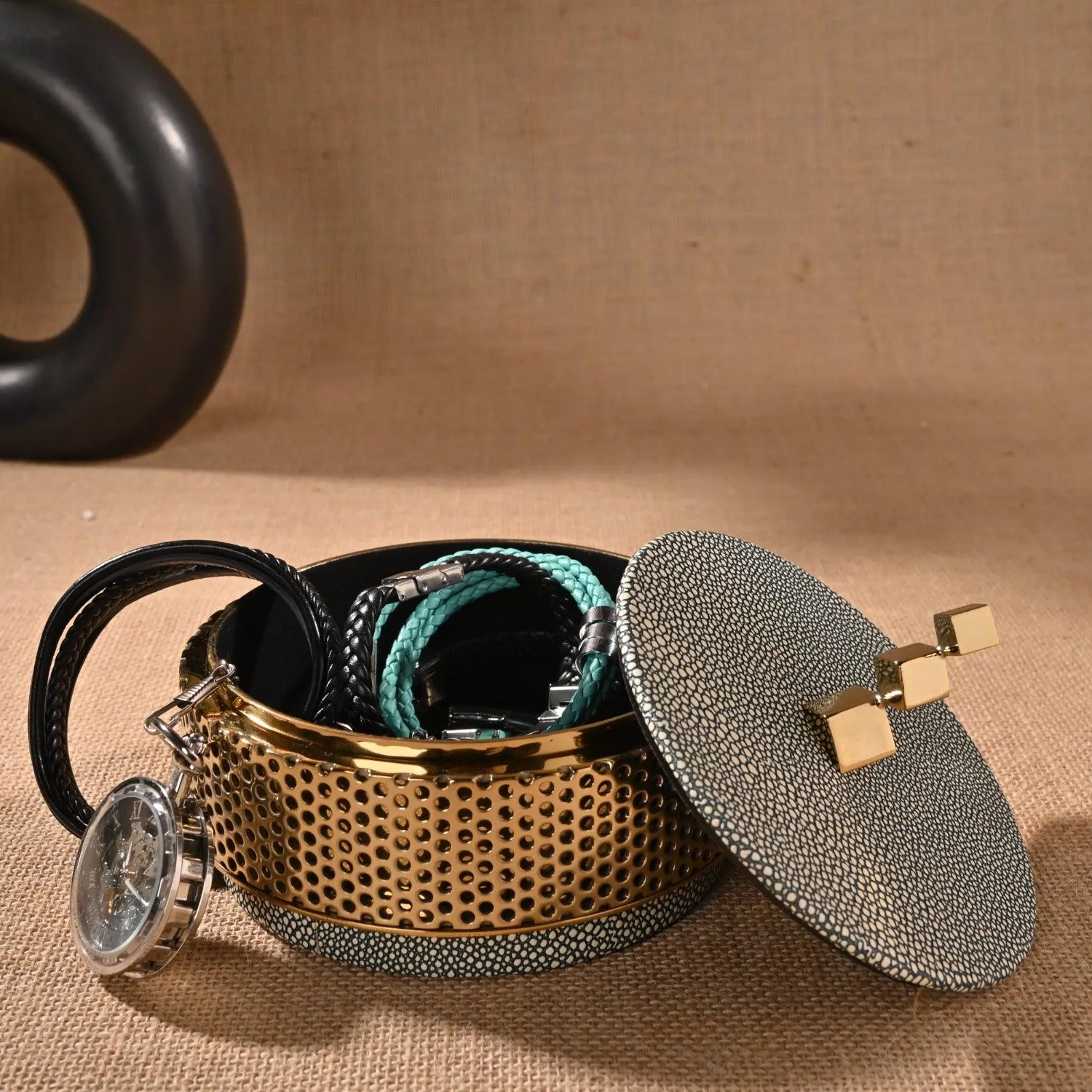 ROUND EXCLUSIVE DECORATIVE BOX