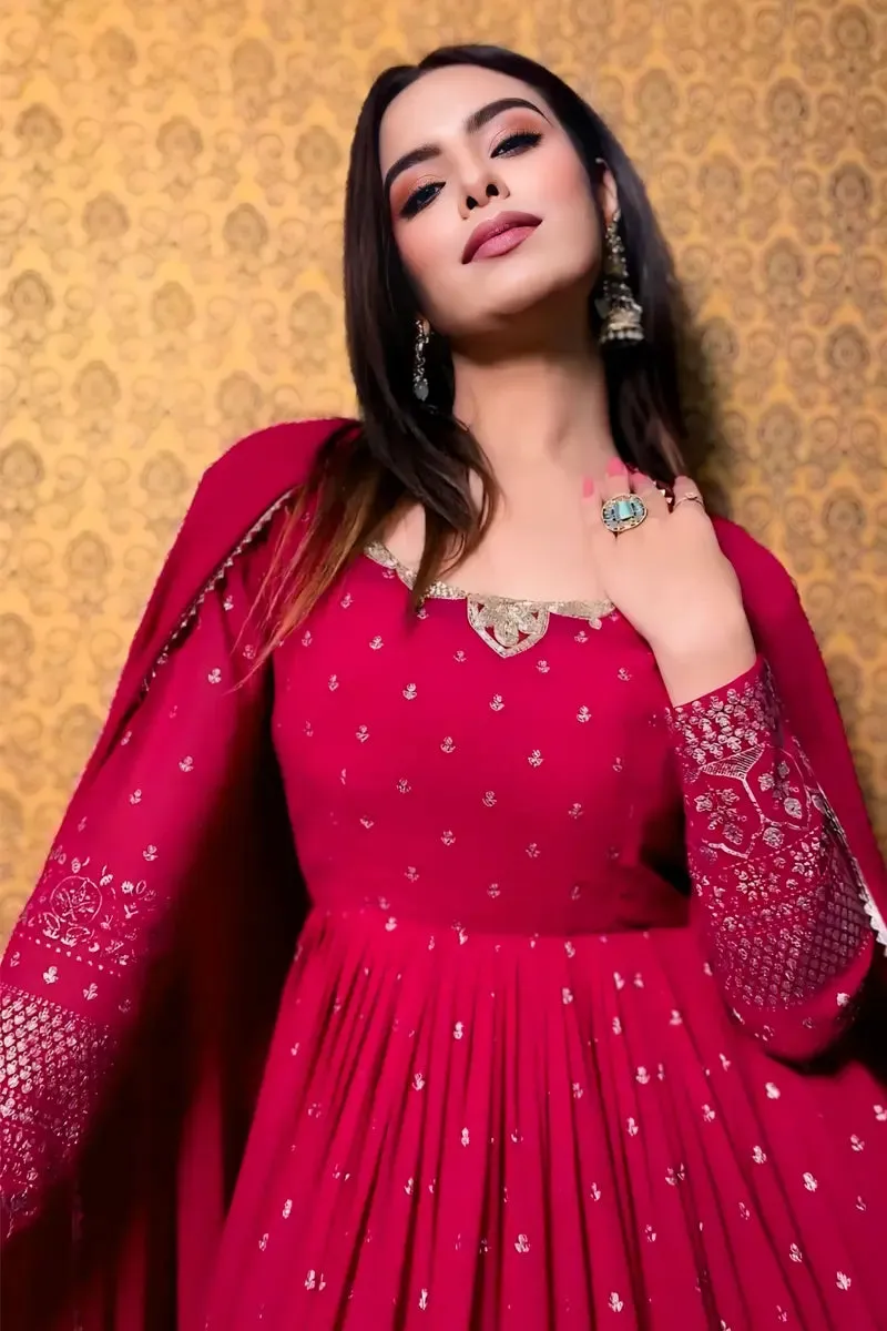 Simple Gowns for Indian Wedding Reception 2024